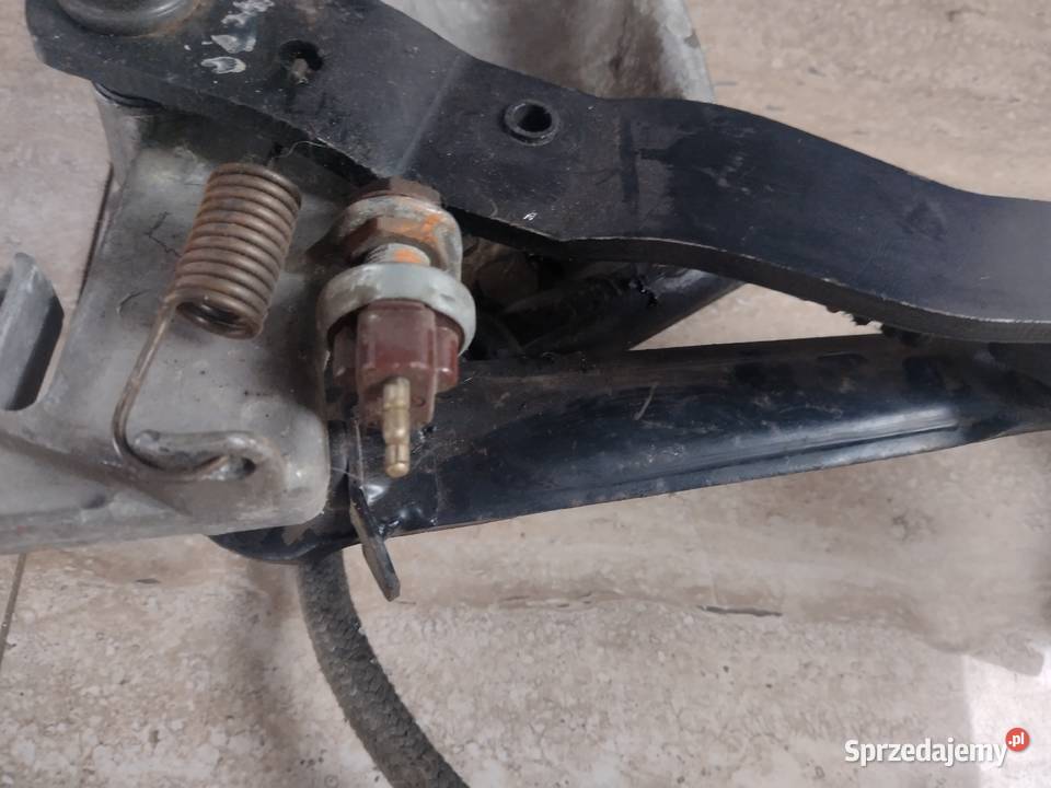 Mercedes W123 Zestaw pedałów man OE1232940501 osobowe Łagiewniki