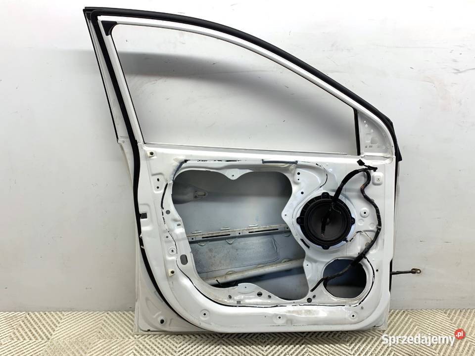 DRZWI LEWY PRZÓD HYUNDAI ix35 Hatchback TCW