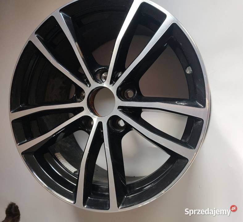 Felga BMW 2 F20 F22 2 Seria 75x17 IS43 6879186 sprzedam
