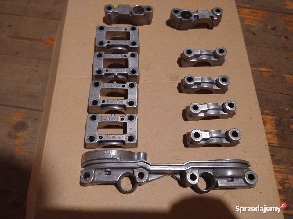 Mostek Panewka Wałków rozrządu 058 459C457F459D Części samochodowe Skawina