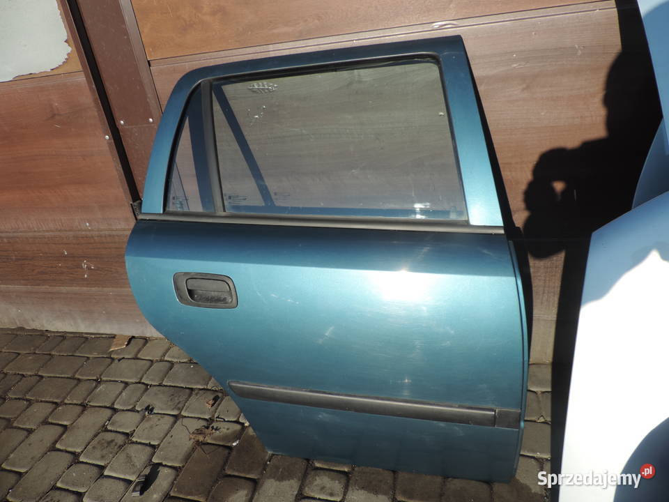 Drzwi prawy tył Astra 2 kolor Z20M kombi Nowy Sącz