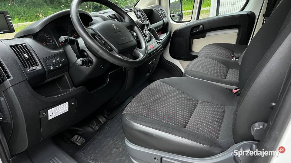 Peugeot Boxer kontener winda klimatyzacja kamera zarejestrowany w Polsce Peugeot Kraków sprzedam