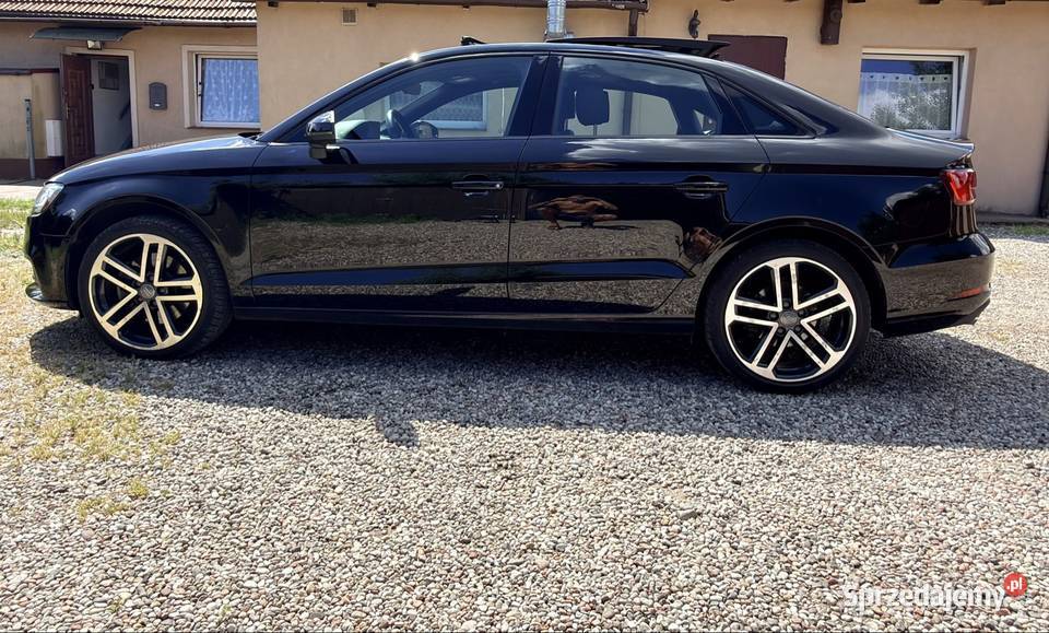Audi A3 Quattro 20TFSI 300HP gniazdo USB Gdańsk
