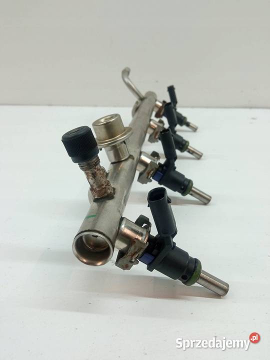 LISTWA WTRYSKOWA A2660700395 20 B MercedesBenz świętokrzyskie