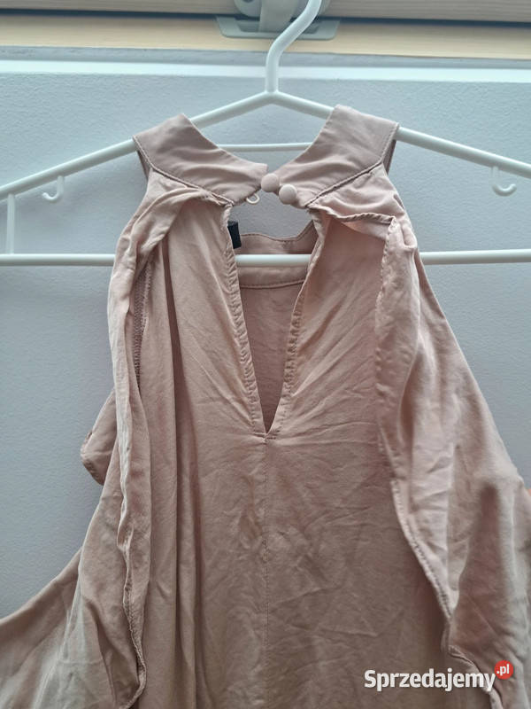 Mohito Pudrowa bluzka z odkrytymi ramionami i pomorskie Trąbki Wielkie