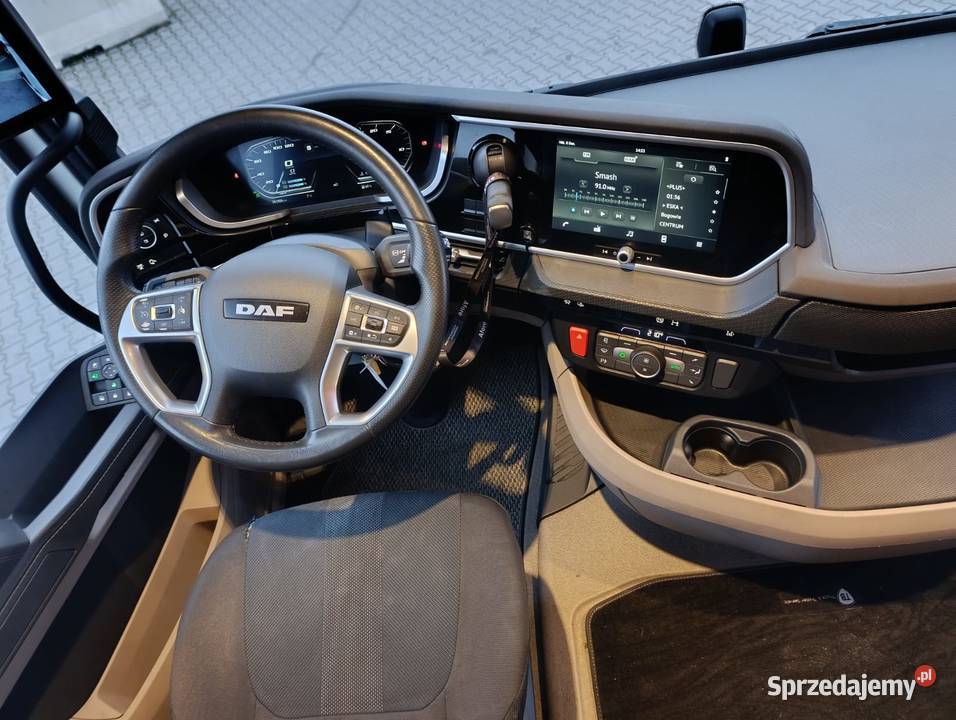 Ciągnik siodłowy DAF XG 480 Ciągniki siodłowe Józefów