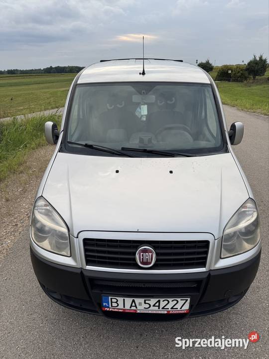 Fiat doblo lift 19 JTD 100 2006 Cargo zabudowa Nowe Piekuty