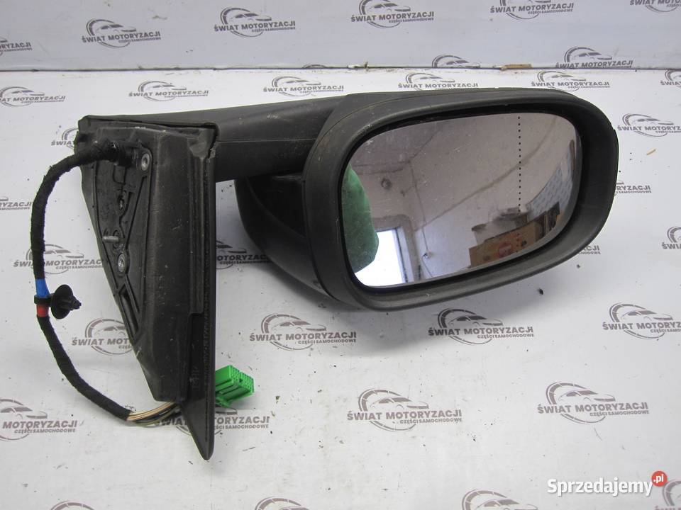 VOLVO C30 RDESIGN 07r lusterko lewe 10 PIN