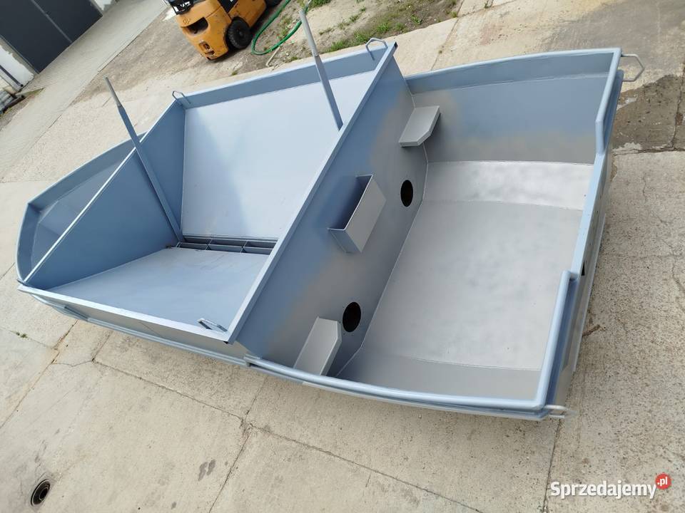 Łódź paszowa samowyładowcza 2800 karpiowa sprzedam