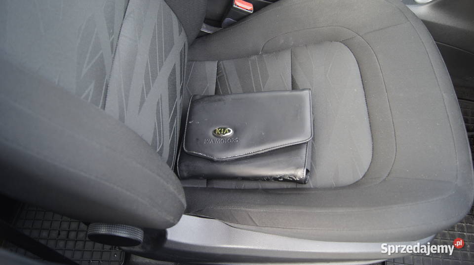 Salon Polska Serwisowany Bezwypadkowy manualna Warszawa