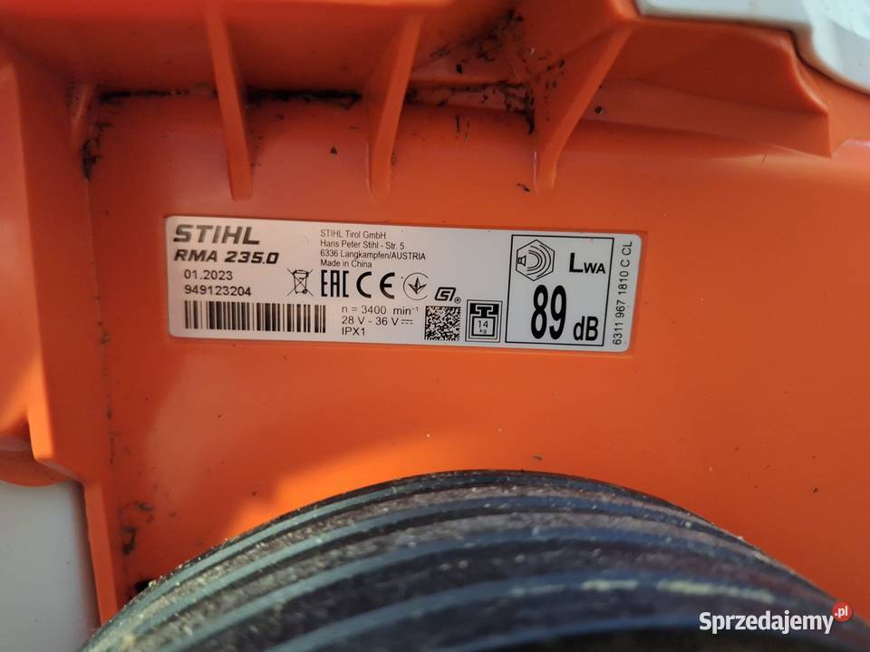 Zestaw Kosiarka STIHL RMA 235 z akumulatorem AK