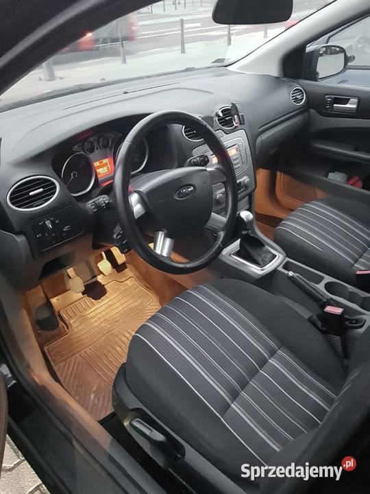 FORD FOCUS 20 benzyna GAZ LPG 145 238000 czarny 145KM Warszawa