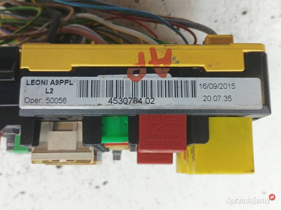 SKRZYNKA BEZPIECZNIKÓW 9804848480 12 B Peugeot