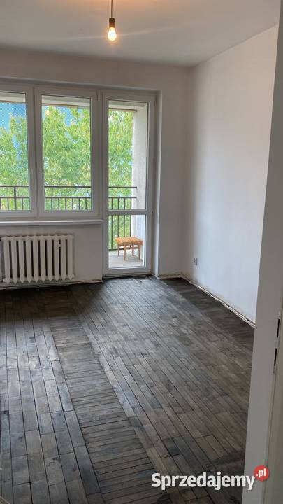 Sprzedam Mieszkanie 2 pokojowe w BIelskuBiałej oddzielna kuchnia śląskie
