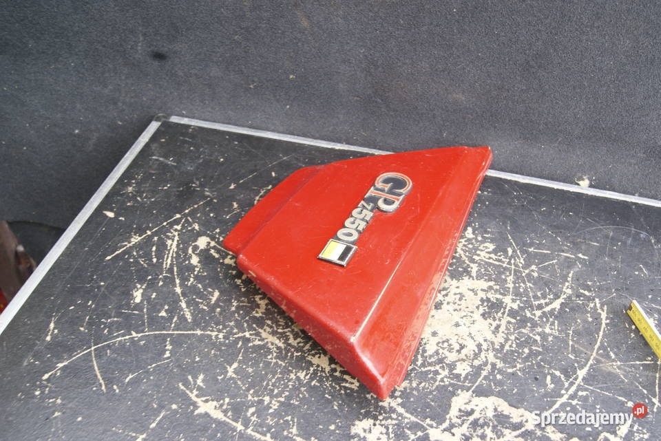 KAWASAKI GPZ 550 GPZ550 BOCZEK POKRYWA EMBLEMAT śląskie Rybnik