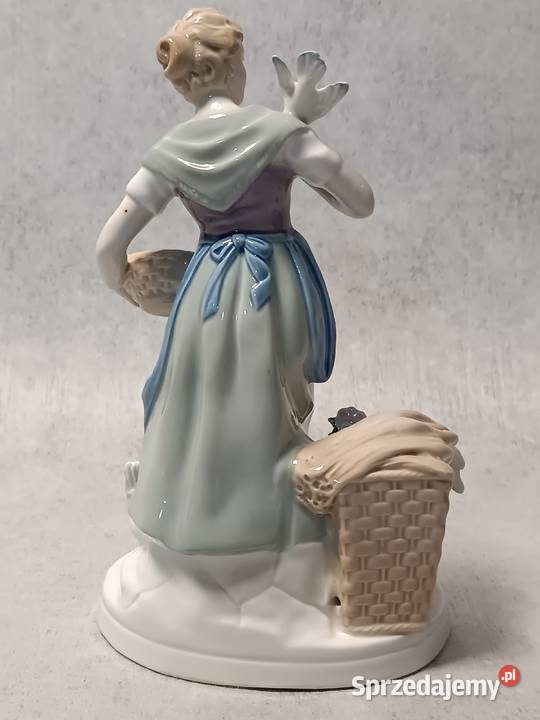 Lippelsdorf Kobieta karmiąca ptactwo Kobieta z Porcelana i szkło Dobrzany