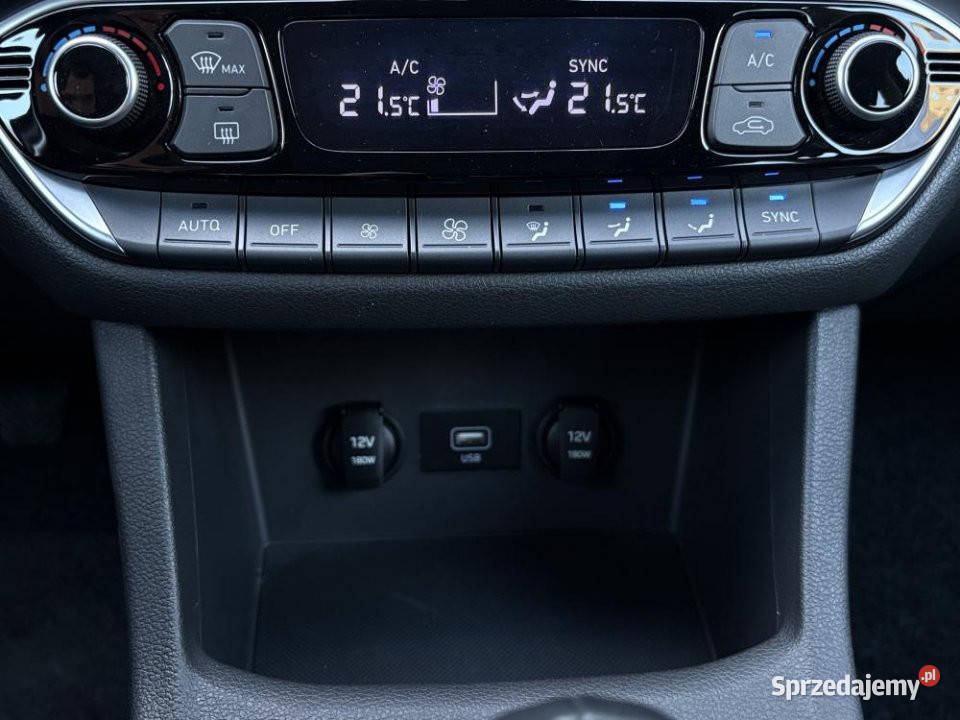 HYUNDAI i30 2022r Salon Faktura VAT23 Kamera Warszawa sprzedam