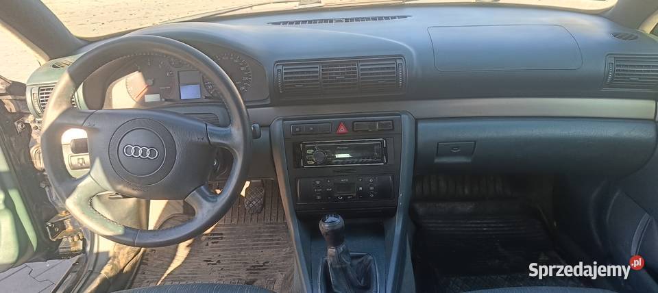 Audi A4 B5 FL Na Części a25 LY5K 18 ARG osobowe Myszków