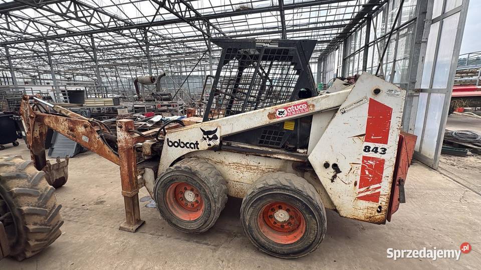 Bobcat 843 koparka szczotka Września
