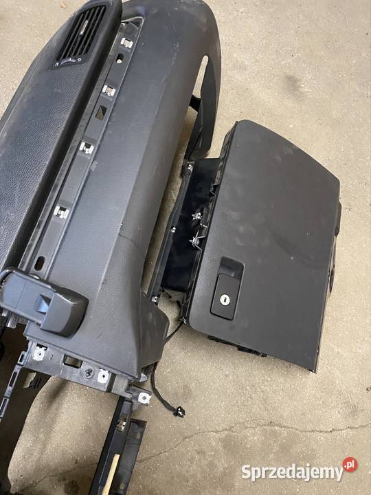 Konsola Passat B6 dolnośląskie