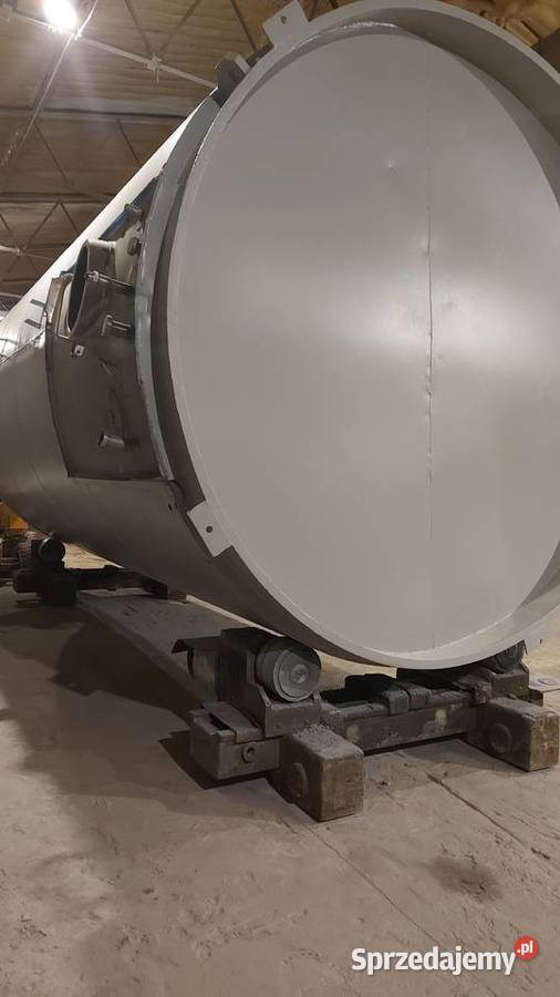 zbiornik kwasoodporny izolowany V 50m3 z Magazynowanie