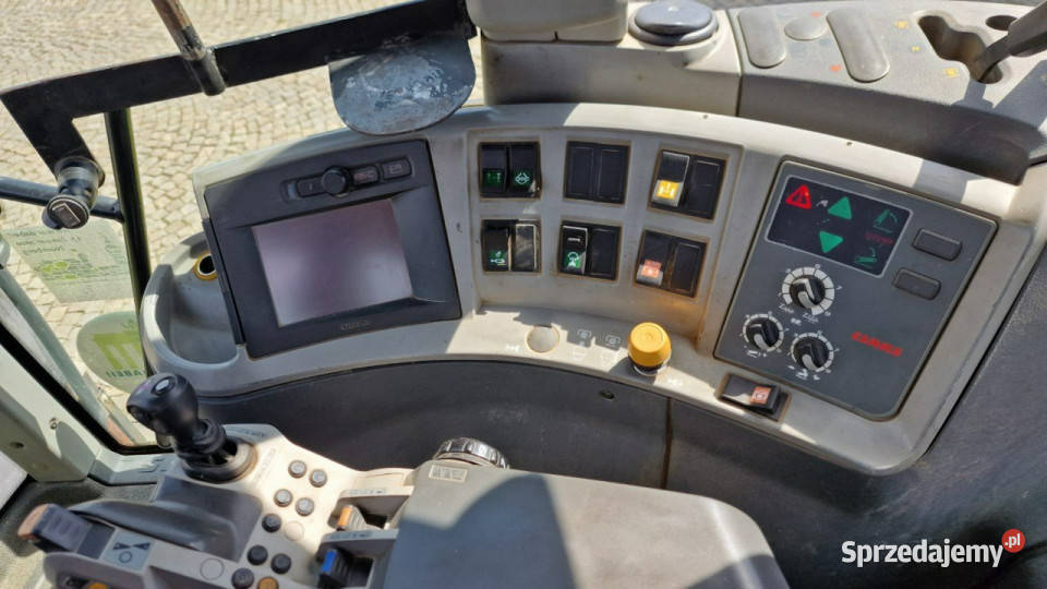 ciągniki Claas CLAAS Axion 820 TUZ CLAAS Axion sprzedam