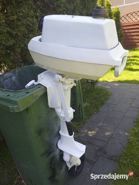 Silnik zaburtowy Johnson Evinrude 4 Tłuszcz