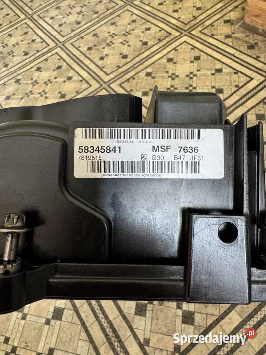 Sprzedam pokrywę zaworów bmw b47 osobowe dolnośląskie Oborniki Śląskie