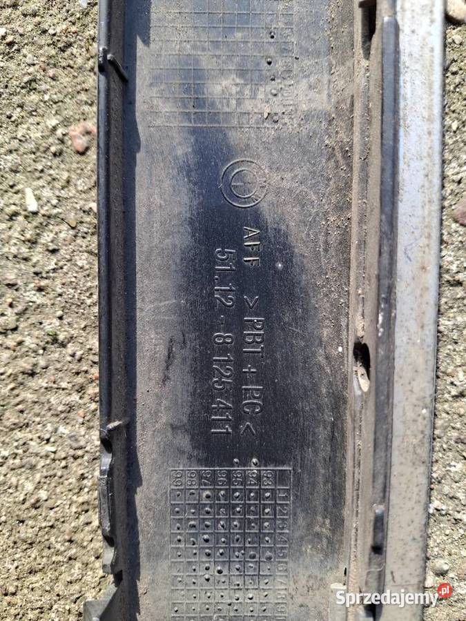 Listwa zderzaka bmw e38 osobowe pomorskie Rumia