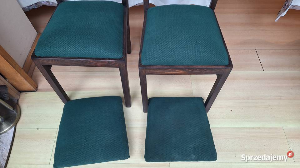 Krzesła GFM 205B Odbowione 2kpl Siedzisk sprzedam