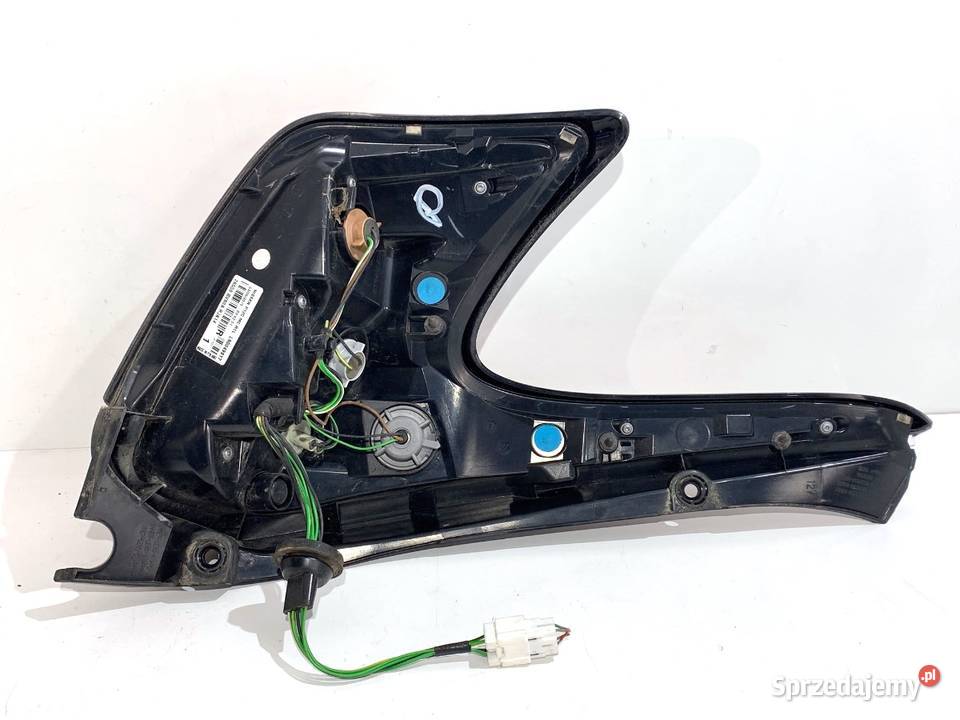 LAMPA PRAWY TYŁ NISSAN JUKE F15 26550BV80A Motoryzacja
