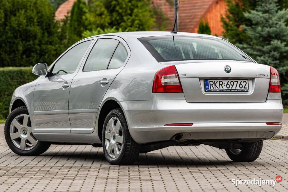 Skoda OKTAVIA 233930km