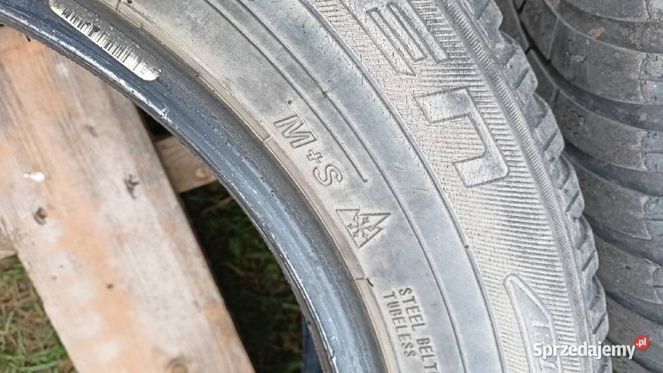 Komplet 4 opon Falken 20560R16 205 Markocin