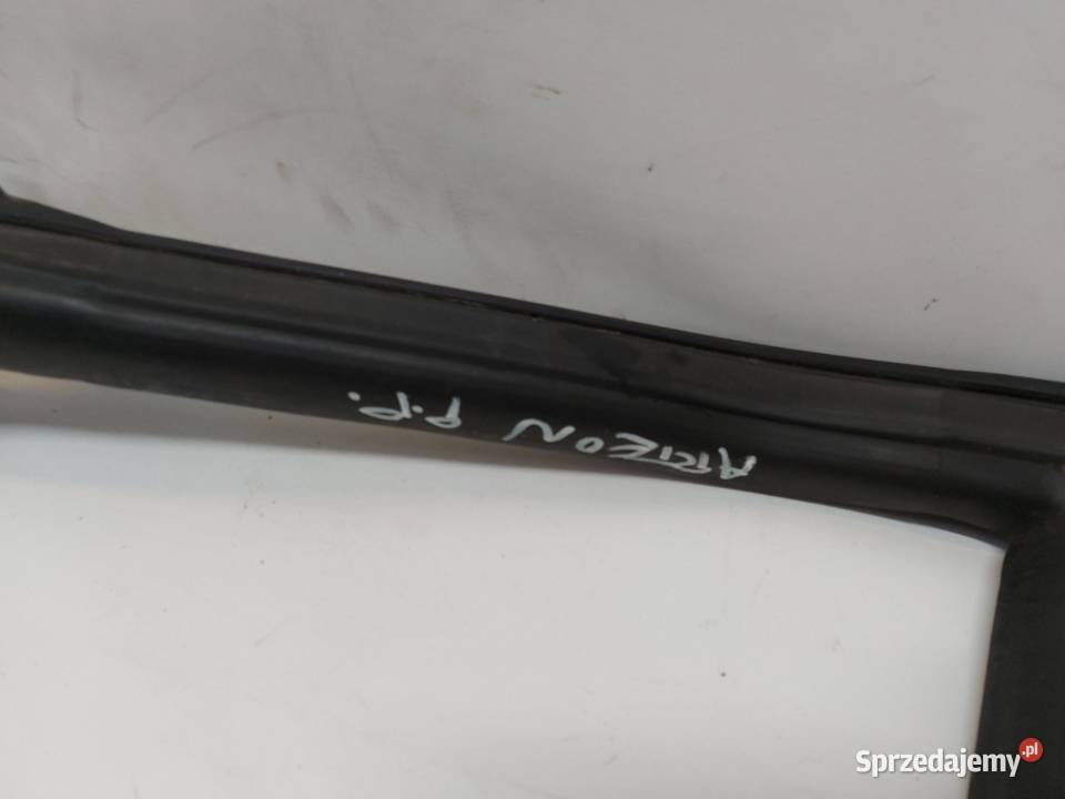 VW Arteon 3G8 2018r USZCZELKA DRZWI KAROSERII Uszczelki