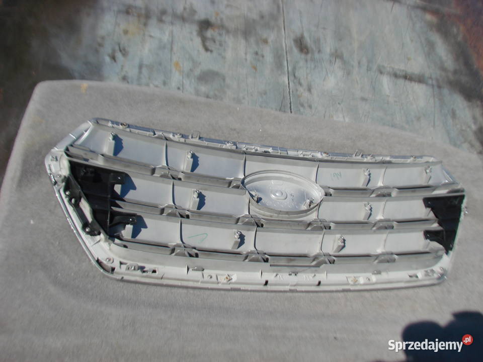 Subaru Outback 2015 grill atrapa ORG KPL Mielec sprzedam