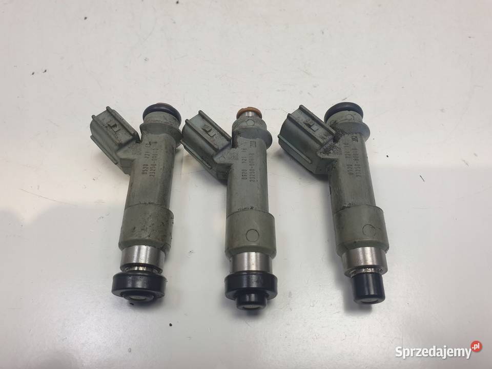 WTRYSKIWACZ Toyota Aygo 10 12V wtrysk 2325000010 Wtryskiwacze
