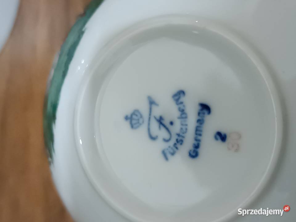 Filiżanki z scenką Porcelana i szkło Gorlice