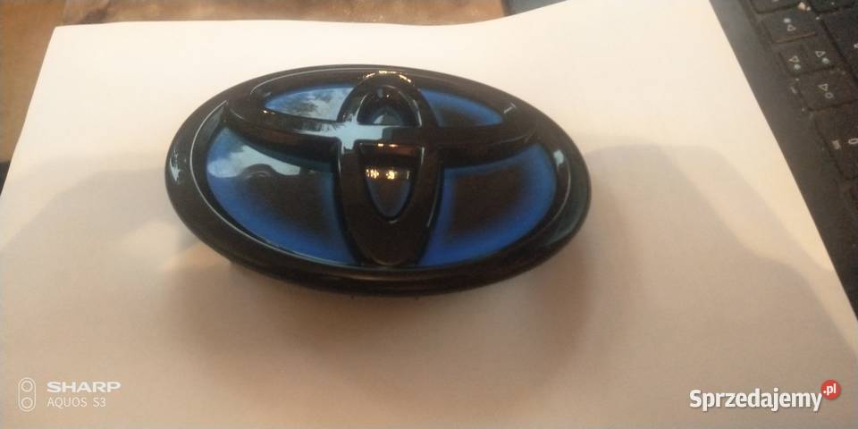 Toyota Yaris III II FL logo zderzaka Hybryda Łódź sprzedam