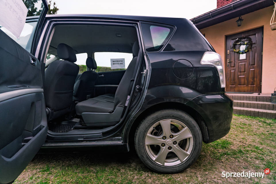 Toyota Verso Warszawa