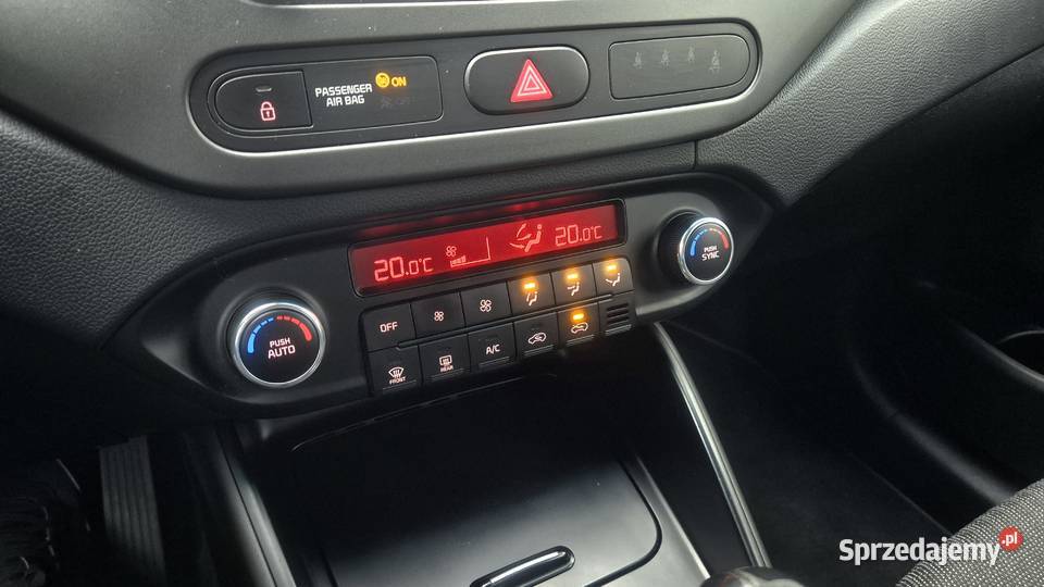 Kia Carens NaviKamera4xGrzane FoteleCzujniki warmińsko-mazurskie sprzedam