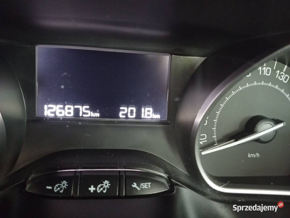 Sprzedam pieknego Peugeot 208 16 hdi manualna Bieńkówka sprzedam