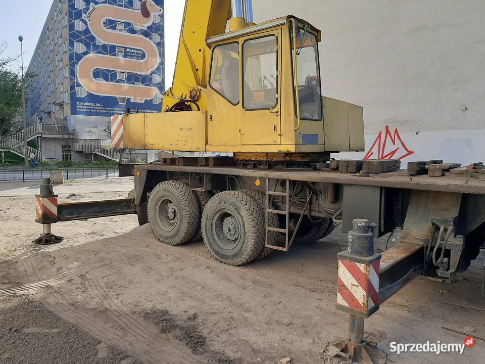 Dźwig kołowy Hydros Stalowa Wola ST35 Warszawa