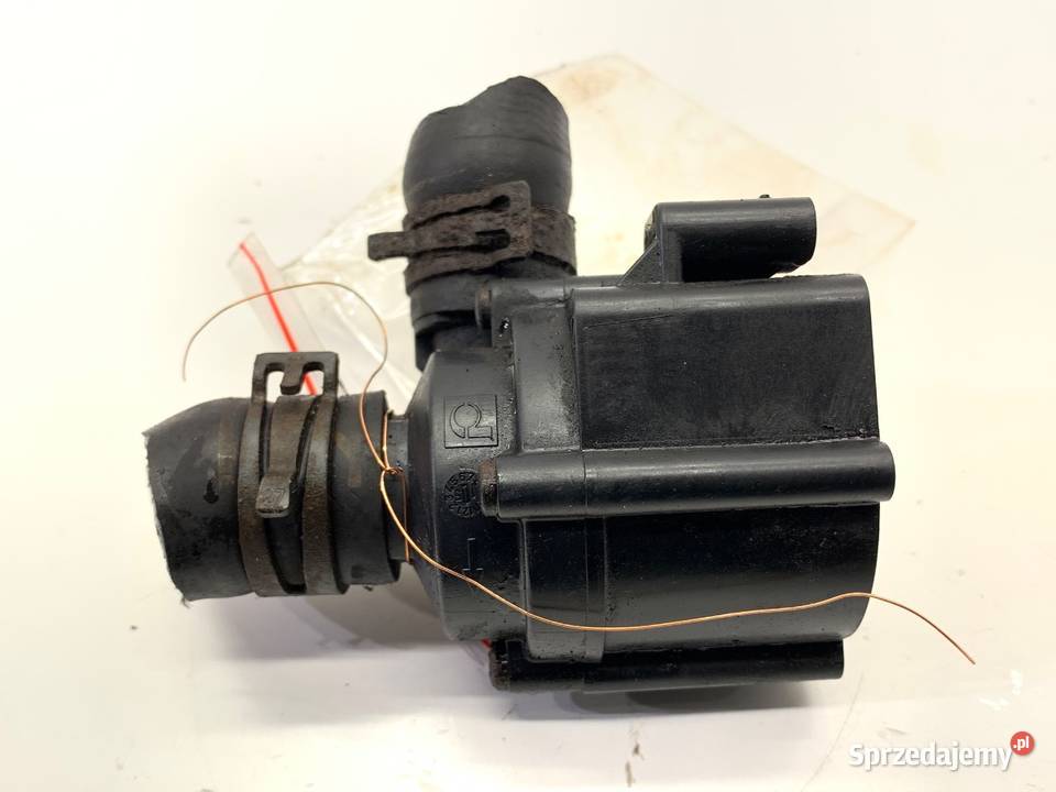 DODATKOWA POMPA WODY VW GOLF VII 5Q0965561B 16 sprzedam
