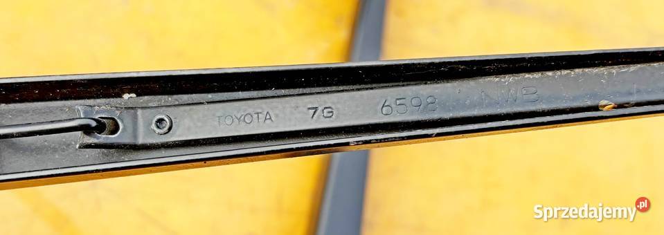 RAMIE WYCIERACZKI LEWE PRAWE TOYOTA AVENSIS T25 Radom