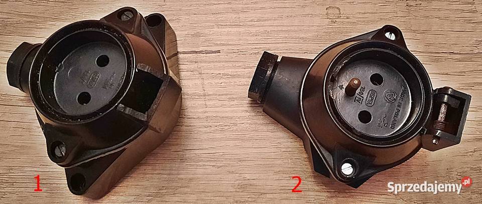Gniazdo natynkowe hermetyczne z PRL