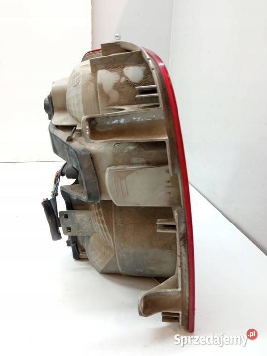 LAMPA TYŁ PRAWA EU 1T0945112B VW Volkswagen Rok produkcji 2003