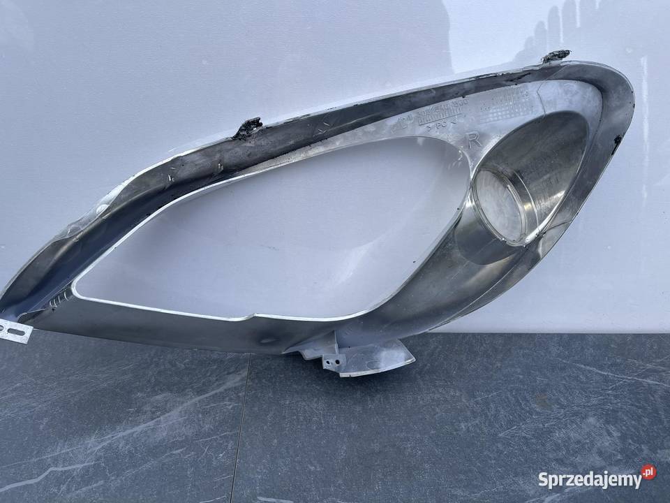 MERCEDES BKLASA PRAWA MASKOWNICA LAMPY Lampy przednie Ostroróg