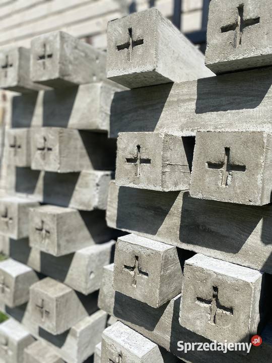 Słupki geodezyjnekamienie graniczne Radomsko