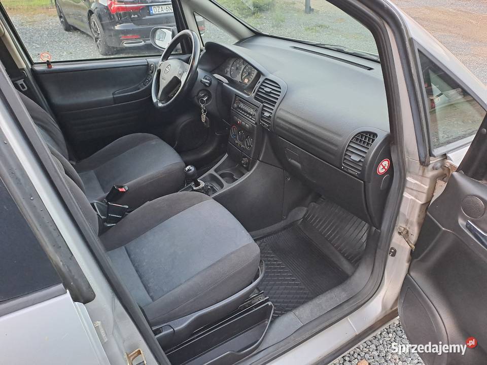 Opel Zafira 16 Benz 7 osób Niedźwiednik