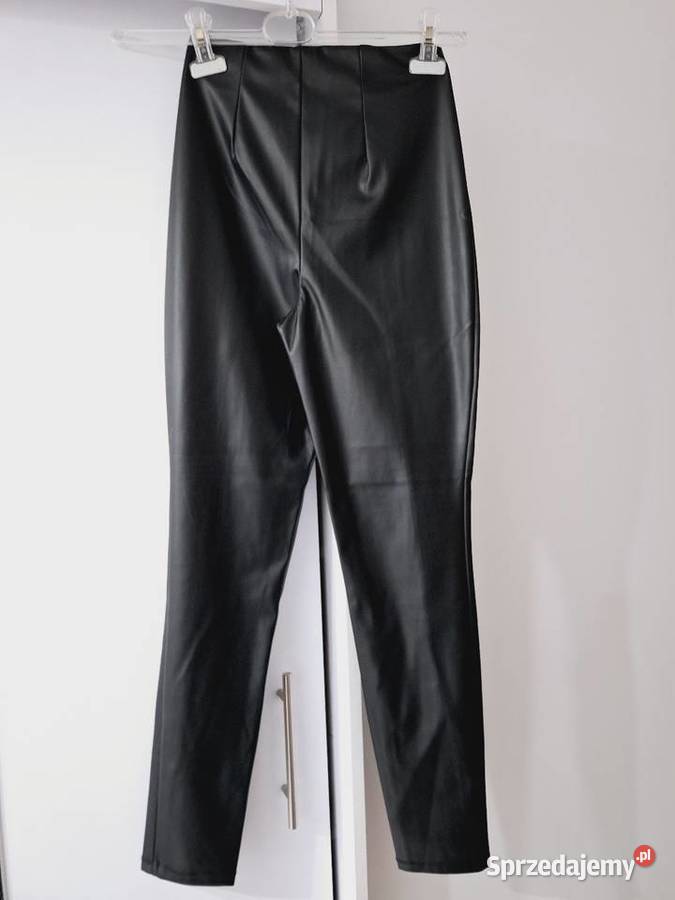 XSS Sinsay nowe spodnie eko skórka Rozmiar 36(S) Braniewo
